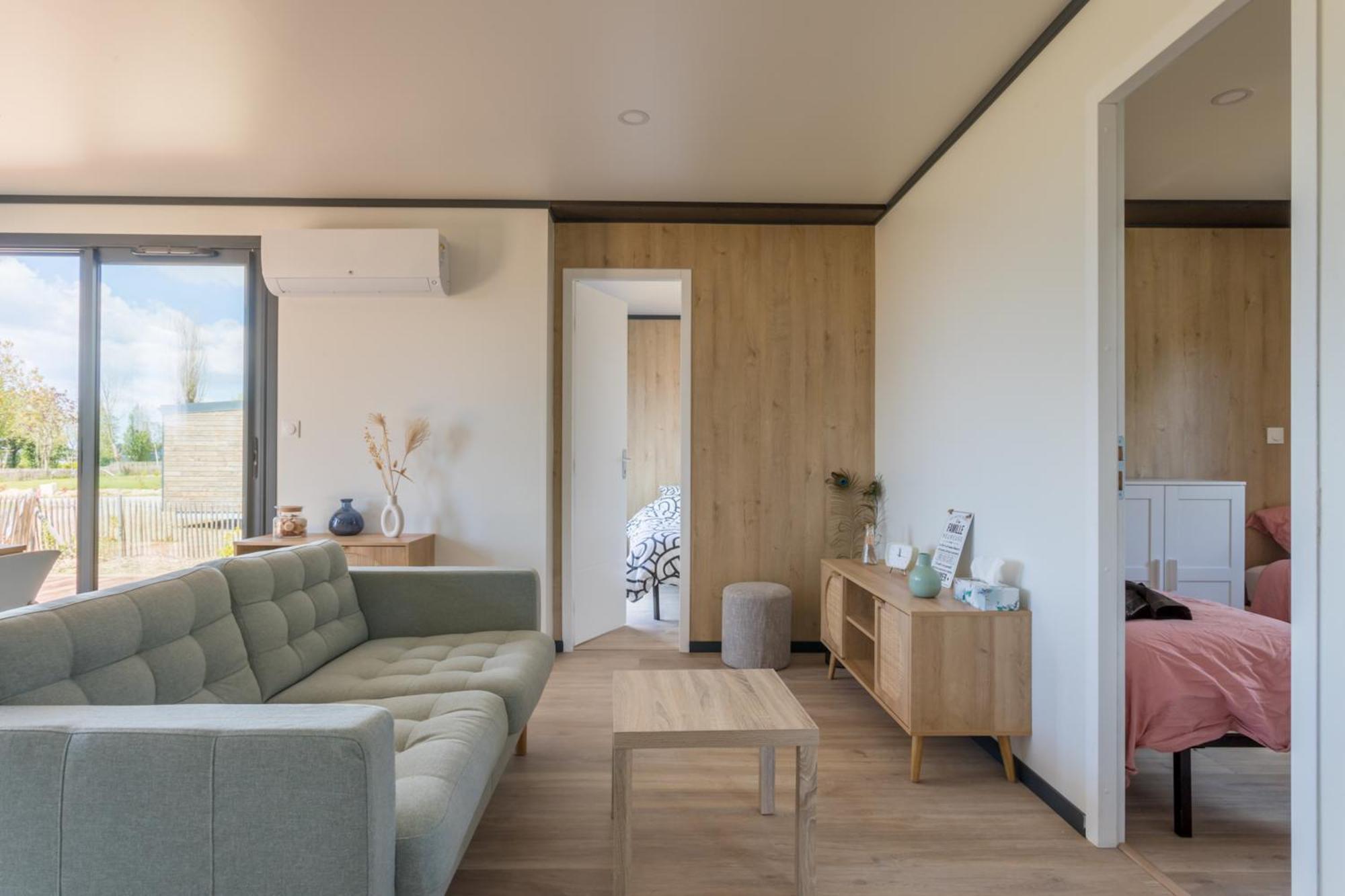 Villa Neuve Avec 3 Chambres Et Terrasse A 100 M De La Plage De Betahon 앙봉 외부 사진